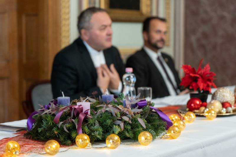 2025_11_27_adventi sajtotajekoztato_06.jpg